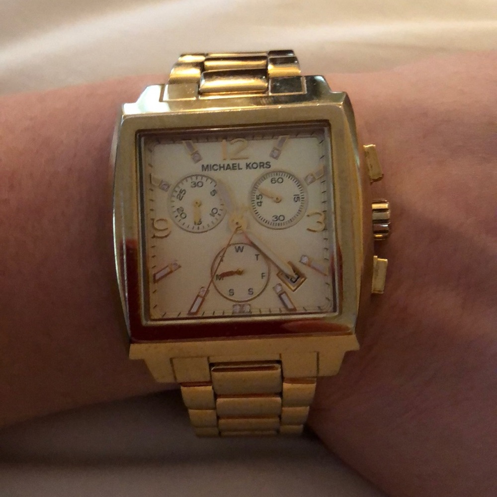 Michael Kors Gold link watch